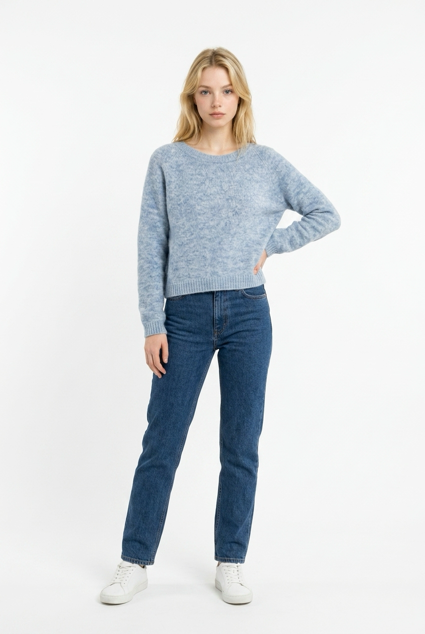 Blød strik med wide neck