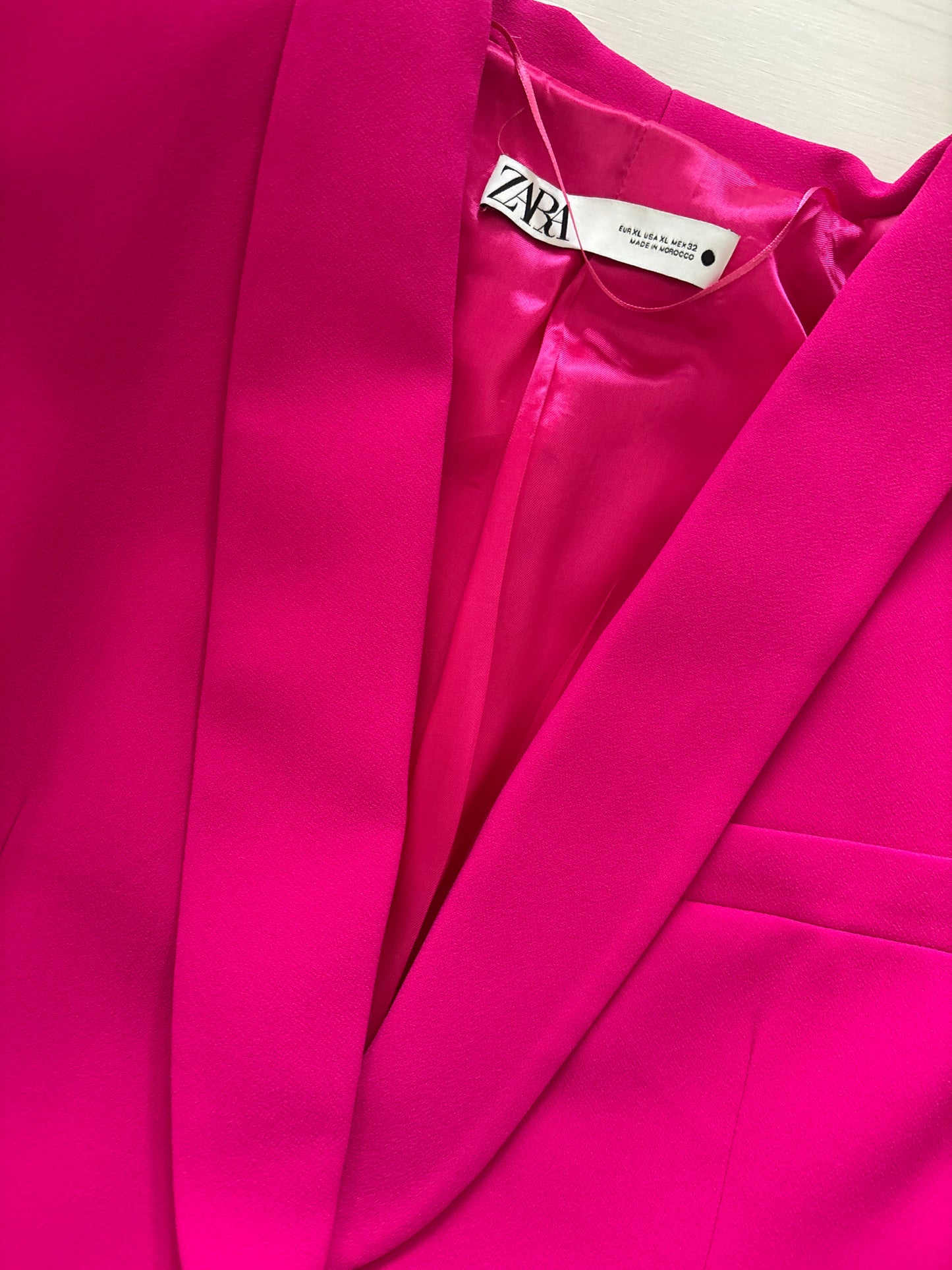 Pink Power blazer med attitude