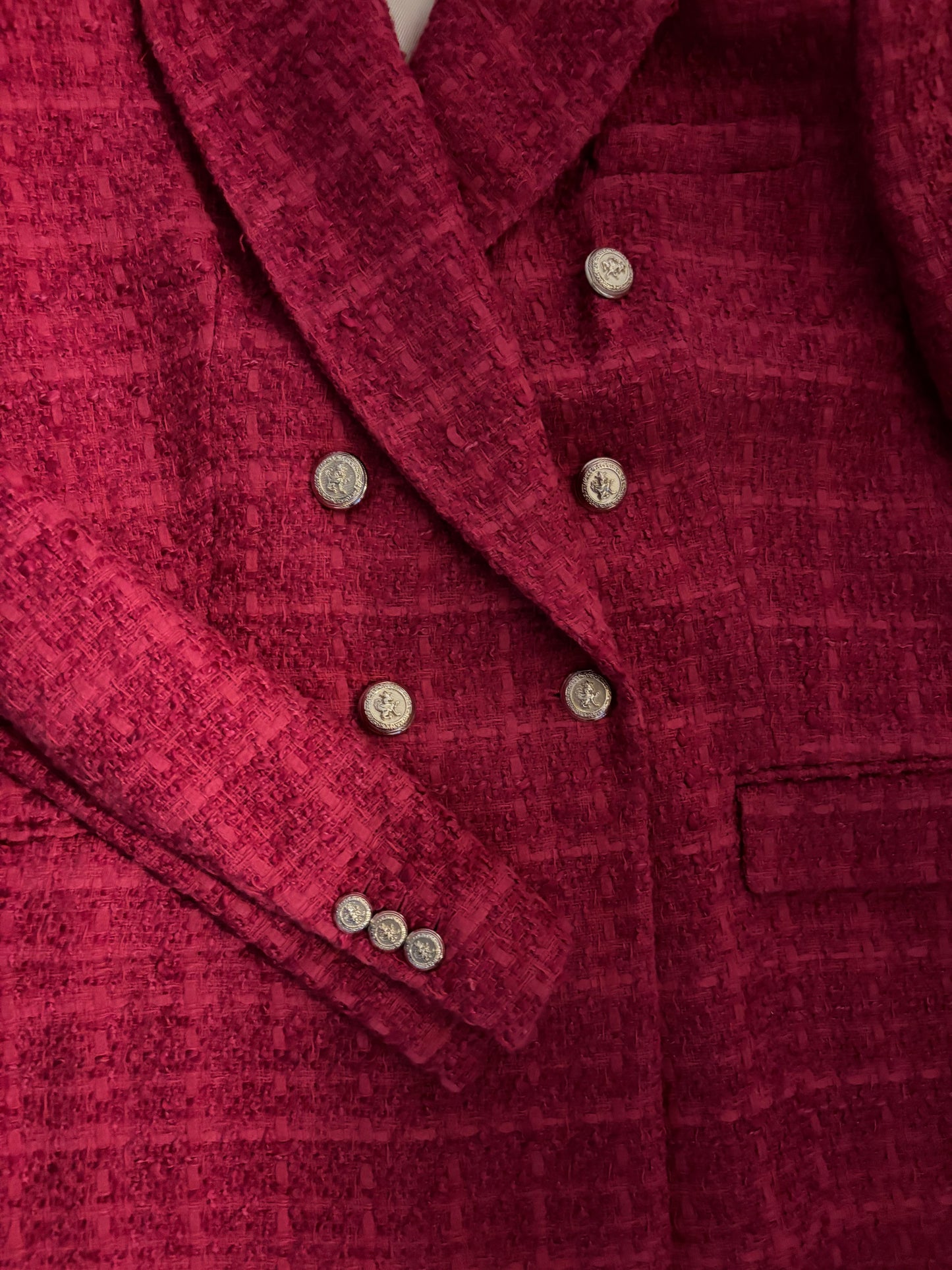Dobbeltradet blazer med skulderpuder