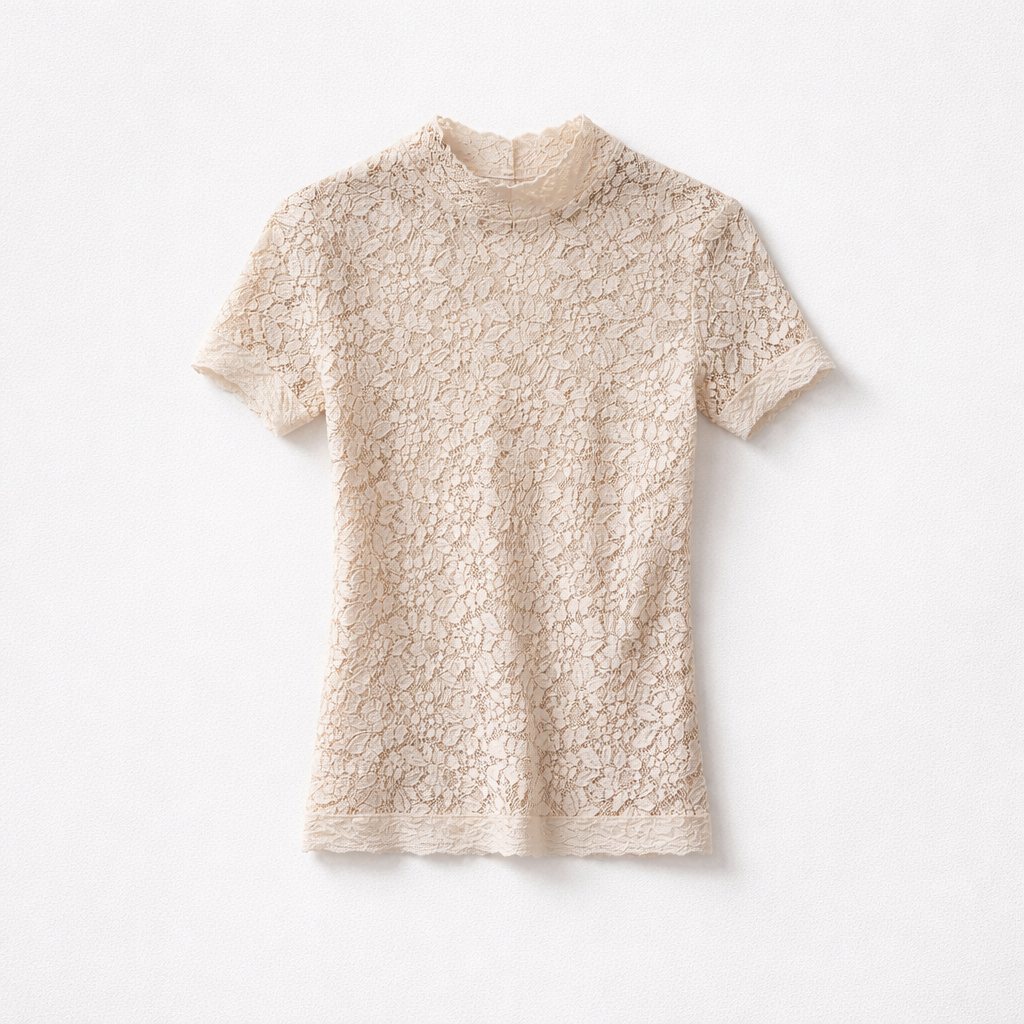 Feminin blondebluse i transparent udstyk