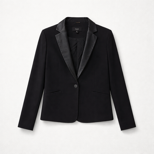 Elegant sort blazer med edgy læderrevers