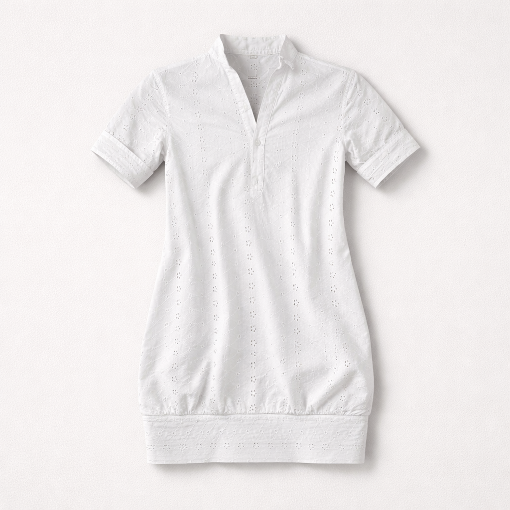 Fin kjole med broderie anglaise