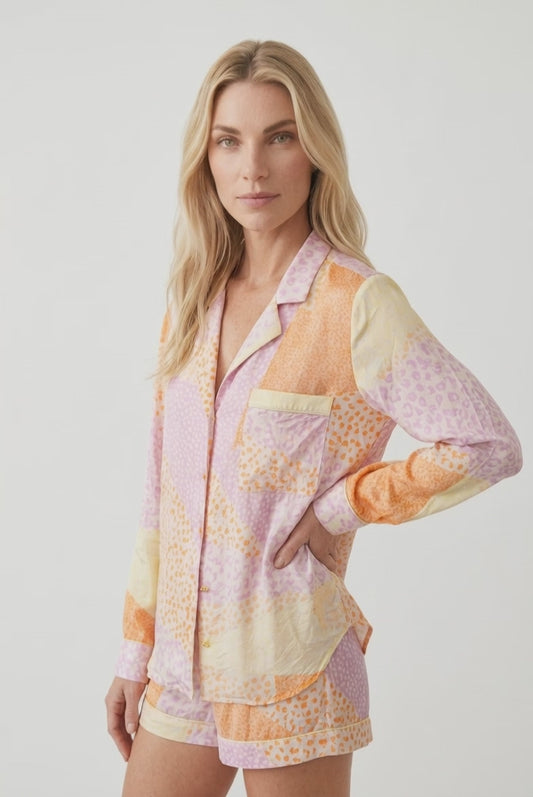 Satin-skjorte med patchwork-print