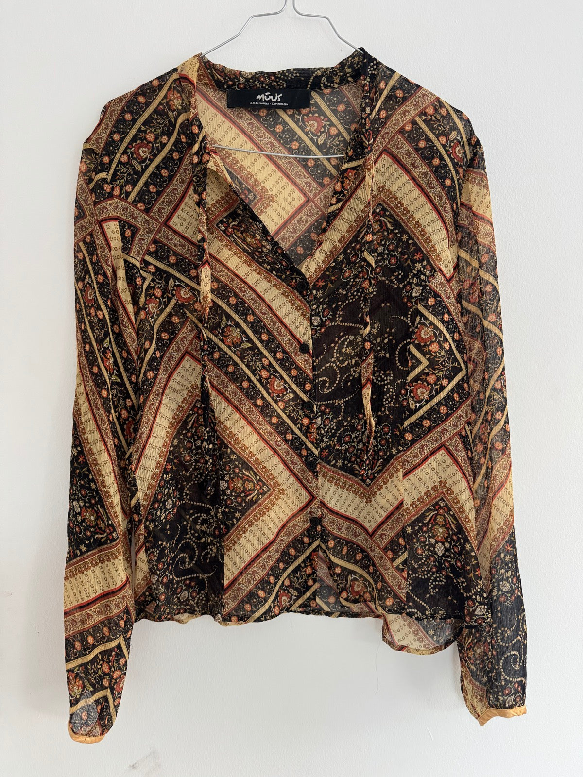 Bluse med mønsterrigt jordtone-print